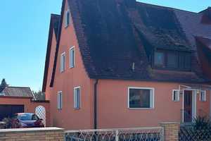 Charmante Doppelhaushälfte in gefragter Lage zu verkaufen! – Erlangen-Höchstadt (Kreis) – Vorschaubild 1