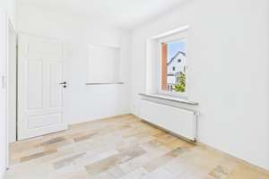 Zweifamilienhaus mit vermietetem Gewerbe und Atelier in Pfersee – Die vollständige Adresse der Immobilie erhältst du vom Anbieter., 86157 Pfersee-Nord, Augsburg – Vorschaubild 10