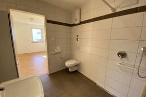 Von privat - Seniorenwohnung in der Wohnanlage Albaretto, bewohnbar ab einem Alter von 50 Jahren – Die vollständige Adresse der Immobilie erhältst du vom Anbieter., 86156 Kriegshaber, Augsburg – Vorschaubild 8