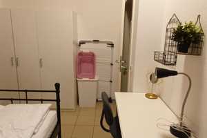 Gepflegtes 10-Zimmer-Haus mit Einbauküchen im 1.+2. OG in Oststadt, Karlsruhe – Dunantstr. 4d, 76131 Karlsruhe – Vorschaubild 15
