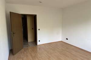 3-Zimmer Erdgeschosswohnung mit Balkon und TG-Stellplatz – Zelterstrasse 11, 55246 Mainz-Kostheim, Wiesbaden – Vorschaubild 22