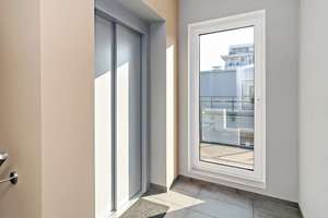 Sonnenoase & Ruhe: Exklusives Penthouse mit umlaufender Terrasse, Aufzug & Tiefgarage – Die vollständige Adresse der Immobilie erhältst du vom Anbieter., 13156 Niederschönhausen, Berlin – Vorschaubild 9