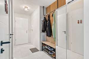 Hochwertig kernsanierte 3-Zimmer-Eigentumswohnung mit offener Wohn/-Essküche, Terrasse & Stellplatz – Nipkowstr. 34-36, 12489 Adlershof, Berlin – Vorschaubild 7