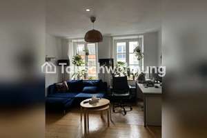 Tauschwohnung: Altbauwohnung mit Wohnküche und 2 Zimmern