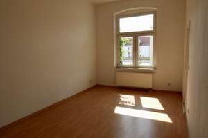 3 Zimmer mit Balkon in Stadtfeld – 39108 Stadtfeld Ost, Magdeburg – Vorschaubild 3