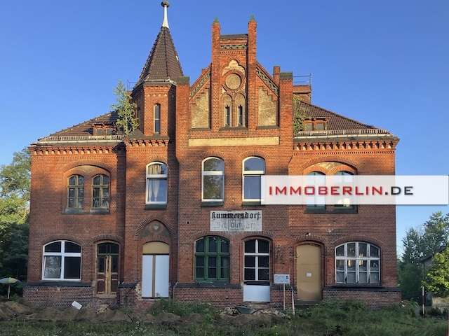 IMMOBERLIN.DE - Historischer Bahnhof mit Nebengebäude & großartigem Potenzial für Wohnen & Arbeiten, Teltow Fläming Kreis – Bild 2