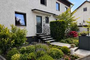 Modernisiertes Familienhaus mit Garten & Terrasse in geschützter Wohnstraße im Regensburger Süden – Fürnrohrstraße 19, 93051 Kumpfmühl-Ziegetsdorf-Neuprüll, Regensburg – Vorschaubild 25