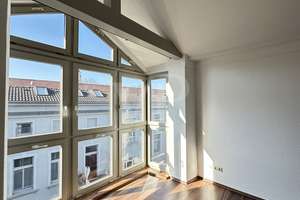 Kapitalanleger oder Eigennutzer aufgepasst, einzigartige Dachgeschosswohnung zu verkaufen! – Die vollständige Adresse der Immobilie erhältst du vom Anbieter., 39108 Stadtfeld Ost, Magdeburg – Vorschaubild 9
