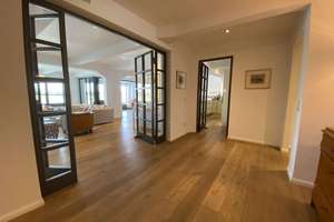 Traumwohnung mit 3 Schlafzimmern, 3 Bädern und zwei Stellplätzen im Rheinauhafen – Agrippinawerft 16, 50678 Neustadt/Süd, Köln – Vorschaubild 2