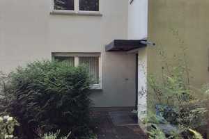 Reiheneck-Haus von Privat, 357m² Grundstück, in Schwalbach am Taunus, OT Limes, BJ 1969, Fernwärme – Mecklenburger Straße 62, 65824 Main-Taunus-Kreis – Vorschaubild 1