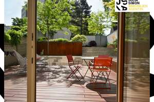 TOWNHOUSE - WERTIG - STILVOLL UND TOP SANIERT - IN RHEINNÄHE MIT 3 PARKPLÄTZEN FÜR DESIGNLIEBHABER