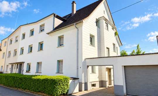 Dreifamilien-/Reihenendhaus in guter und grüner Wohnlage