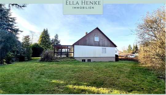 Bild von Freistehendes Einfamilienhaus mit großem Grundstück in Apelnstedt – ideal zum Modernisieren.