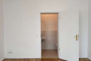 Frisch Sanierte 1- Zimmerwohnung nahe Bergmannkiez zu vermieten – Mehringdamm 51, 10961 Kreuzberg, Berlin – Vorschaubild 2