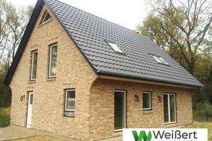 Neubau - Junges Wohnkonzept im klassischen EFH - Niedrigenergiehaus EH40 mit Wärmepumpe + PV – Die vollständige Adresse der Immobilie erhältst du vom Anbieter., 25548 Kellinghusen – Vorschaubild 7