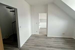 Ihre Traumwohnung! frisch renovierte 2-Raum Maisonette Wohnung – Winklerstraße 1, 9113 Schloßchemnitz, Chemnitz – Vorschaubild 3