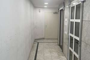 Zentrale Ringlage ! Saniertes und vollmöbliertes Appartement zum ruhigen Innenhof ! – Die vollständige Adresse der Immobilie erhältst du vom Anbieter., 50672 Neustadt/Nord, Köln – Vorschaubild 2