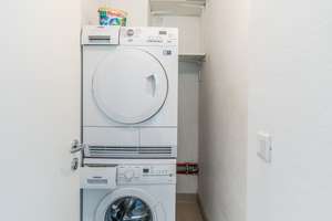 EXKLUSIVE 4-ZIMMER-WOHNUNG IN BESTLAGE WIESBADEN NORDOST ! – Die vollständige Adresse der Immobilie erhältst du vom Anbieter., 65193 Nordost, Wiesbaden – Vorschaubild 10