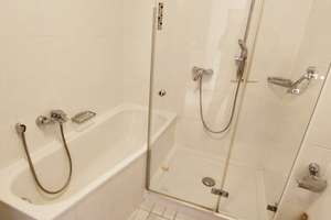 Barrierefreie Etagenwohnung mit  Balkon und Tiefgaragenstellplatz in  Mülheim-Broich – 45479 Broich, Mülheim an der Ruhr – Vorschaubild 14