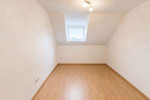 *KLASSE INVESTMENT* - LEERE DG WOHNUNG IM DÜSSELTAL – Ahnfeldstr. 13, 40239 Düsseltal, Düsseldorf – Vorschaubild 2