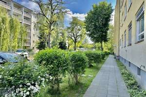 Bezugsfreie + helle 2-Zi-Whg. ZENTRAL in Tempelhof + Süd-Balkon + Lift + Keller – Die vollständige Adresse der Immobilie erhältst du vom Anbieter., 12101 Tempelhof, Berlin – Vorschaubild 4