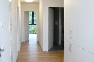 STUDENTEN AUFGEPASST! Schönes WG Zimmer zu vermieten! – Pfrondorfer Str. 6, 72074 Lustnau, Tübingen – Vorschaubild 3