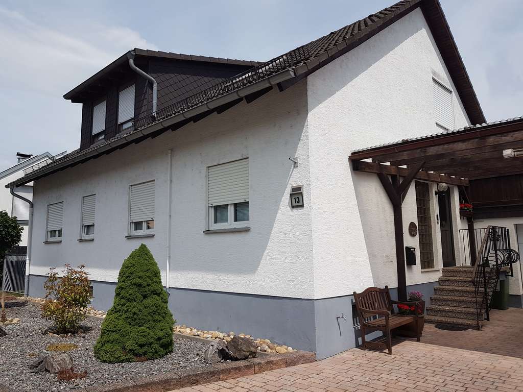 Immobilie in Waghäusel - Großzügiges Einfamilienhaus in Waghäusel - Bild 3