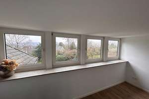 Geräumige 3-Zimmer-Dachgeschosswohnung mit Fussbodenheizung in Kettwig – Die vollständige Adresse der Immobilie erhältst du vom Anbieter., 45219 Kettwig, Essen – Vorschaubild 3