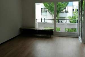 Modernisierte Wohnung mit Balkon im Musikerviertel