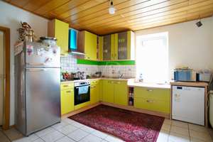 Zweifamilienhaus mit Garten in beliebter Wohnlage von Zweibrücken – Die vollständige Adresse der Immobilie erhältst du vom Anbieter., 66482 Niederauerbach, Zweibrücken – Vorschaubild 4