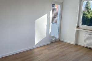 sanierte schöne 3-Zimmerwohnung mit Balkon - direkt vom Eigentümer – Unterrather Straße 69, 40468 Unterrath, Düsseldorf – Vorschaubild 17