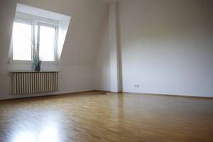 Traum-Altbau mit Parkett, Balkon inkl. Küche – Brucknerallee 127, 41236 Grenzland-Stadion, Mönchengladbach – Vorschaubild 2
