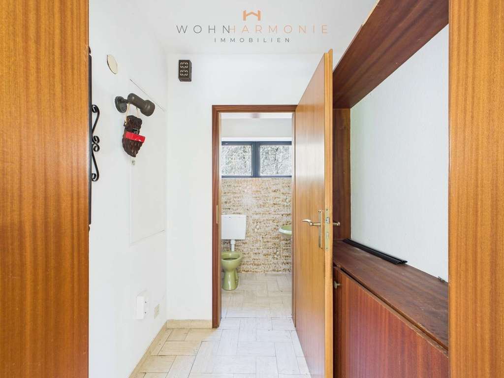 Immobilie in Kämpfelbach - freistehendes Einfamilienhaus auf großzügigem Grundstück - Bild 2