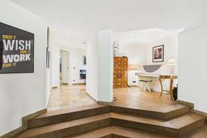 Am Kölner Stadtwald in der Rautenstrauchstraße – rund 763 m² Fläche, privater Park, Pool und 2 TG – Die vollständige Adresse der Immobilie erhältst du vom Anbieter., 50935 Lindenthal (Ortsteil), Köln – Vorschaubild 15