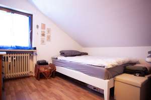 Großes und gepflegtes Haus mit drei Wohneinheiten - ideal für Familie, Generationen oder Vermietung – Die vollständige Adresse der Immobilie erhältst du vom Anbieter., 71334 Waiblingen – Vorschaubild 49