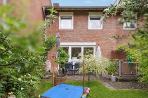 Reihenmittelhaus mit Ausbaureserven in Münster-Gievenbeck – Die vollständige Adresse der Immobilie erhältst du vom Anbieter., 48161 Gievenbeck, Münster – Vorschaubild 2