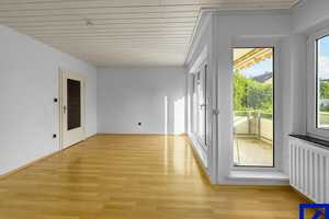 Helle 3-Zimmer-Hochparterre mit Balkon und Grünblick!  – Bremen – Vorschaubild 4