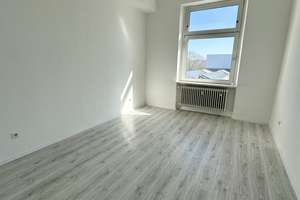 Helle 2-Zimmer Wohnung in Wuppertal-Oberbarme, frisch renoviert. – Liegnitzer Str. 48, 42277 Oberbarmen, Wuppertal – Vorschaubild 7