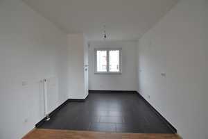 ** zeitnah einziehen ** helle Grundrissgestaltung mit Balkon, Küchenübernahme möglich – Fitzmauricestraße 7, 50829 Köln – Vorschaubild 6