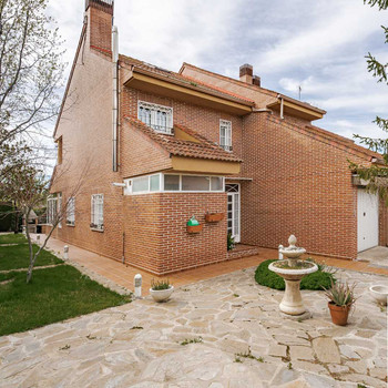 Immobilien zum Verkauf in Cobeña