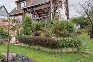 Ihr Juwel mit Feldblick - Traumlage und Einliegerwohnung! – Mettmann (Kreis) – Vorschaubild 1