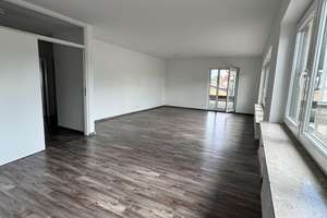 4ZKB - Wohlfühlen in zentraler Lage mit großzügiger Terrasse / Loggia – Die vollständige Adresse der Immobilie erhältst du vom Anbieter., 68782 Brühl – Vorschaubild 2