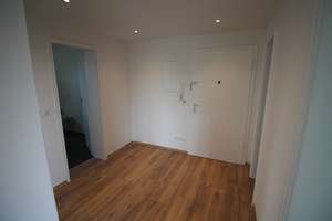 Ruhig wohnen in der Stadt
3-Zimmer-Wohnung mit Balkon und herrlichem Ausblick – auch ideal für Eige – Die vollständige Adresse der Immobilie erhältst du vom Anbieter., 94034 Grubweg, Passau – Vorschaubild 10