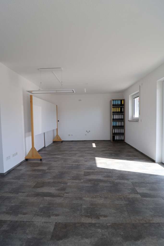 Immobilie in Altusried - Hochwertiges Wohn- und Geschäftshaus mit bebaubarem Grundstück - Bild 4