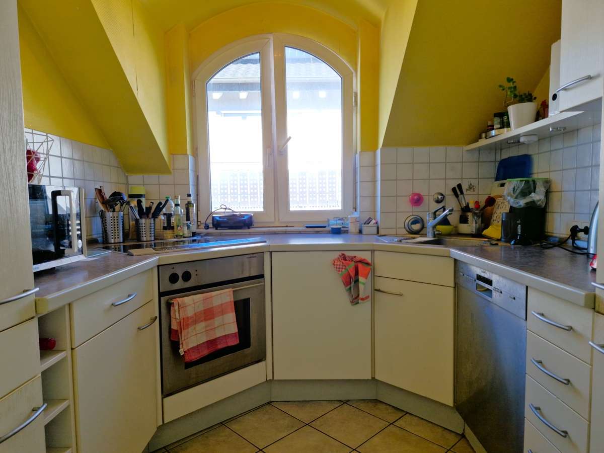 Immobilie in Rauenberg - PROVISIONSFREI! 3-Zimmer-Dachgeschoss-Wohnung mit Balkon und Garage in Rauenberg-Malschenberg - Bild 0