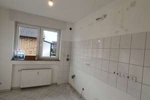 3 Zi Wohnung KDB mit gr. Süd-Balkon +  separaten  Zi mit Dusche und WC im DG   – Die vollständige Adresse der Immobilie erhältst du vom Anbieter., 47228 Bergheim, Duisburg – Vorschaubild 8