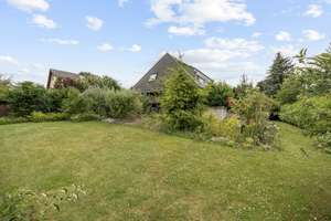 Zweifamilienhaus in ruhiger rückwärtiger Lage mit großem Garten – Die vollständige Adresse der Immobilie erhältst du vom Anbieter., 22145 Rahlstedt, Hamburg – Vorschaubild 22