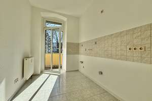 Chemnitz• Bernsdorf • 2 Zimmer • mit Balkon • Tageslichtbad • Stellplatz • schnell sein! – Die vollständige Adresse der Immobilie erhältst du vom Anbieter., 9126 Bernsdorf, Chemnitz – Vorschaubild 5