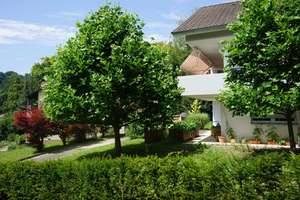 Zweifamilienhaus in unverbaubarer Aussichtslage - ein Traum für jede Familie – Die vollständige Adresse der Immobilie erhältst du vom Anbieter., 79639 Grenzach-Wyhlen – Vorschaubild 7