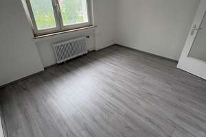 Renovierte 3,5-Raum-Whg. mit Balkon und Tageslichtbad in gepflegtem Mehrfamilienhaus in Oberhausen – Drei Knappen 12, 46047 Bermensfeld, Oberhausen – Vorschaubild 7